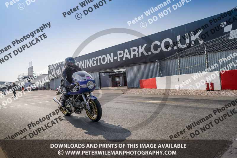 donington no limits trackday;donington park photographs;donington trackday photographs;no limits trackdays;peter wileman photography;trackday digital images;trackday photos